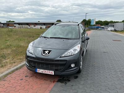 Gebraucht Peugeot 207 Outdoor Outdoor 111 PS (81 kW) 2011 Grau Kombi
