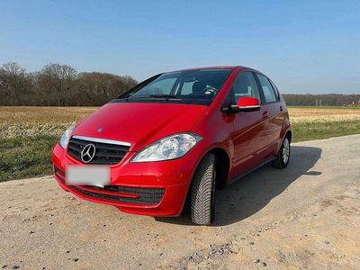 Gebraucht Mercedes A160 95 PS (69 kW) 2009 Rot Van / Kleinbus