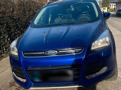 Gebraucht Ford Kuga 150 PS (110 kW) 2016 Blau SUV