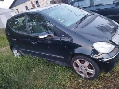 Gebraucht Mercedes A160 Avantgarde 102 PS (75 kW) 2005 Schwarz Van / Kleinbus