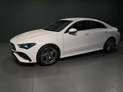 Mercedes CLA200
