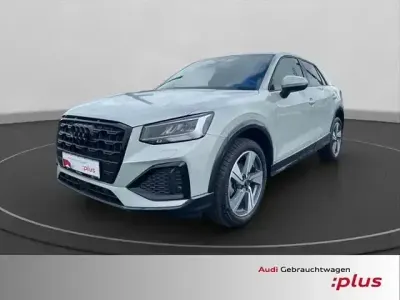 Używany Audi Q2 Advanced 150 KM (110 kW) 2025 Srebrny SUV