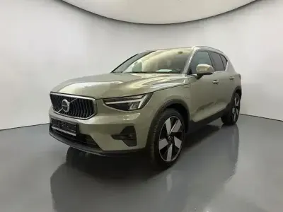 Gebraucht Volvo XC40 Plus 261 PS (191 kW) 2022 Grün SUV