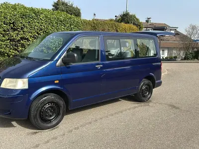 Gebraucht VW T5 102 PS (75 kW) 2005 Blau Van