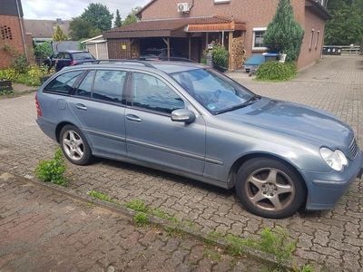 Mercedes C180