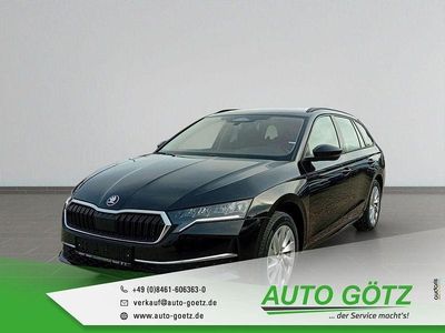 Neu Skoda Octavia Selection 150 PS (110 kW) 2025 Grau Kombi