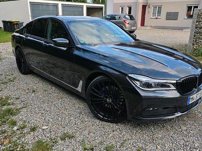 Grau Gebraucht 2017 BMW 730 Limousine | 29.999 € (Superpreis)