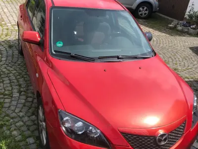 Gebraucht Mazda 3 104 PS (76 kW) 2006 Rot Kleinwagen