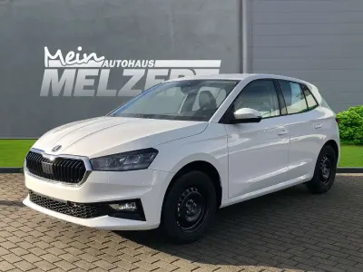 Gebraucht Skoda Fabia Essence 80 PS (58 kW) 2025 Candyweiß Kleinwagen