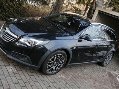 Schwarz Gebraucht 2014 Opel Insignia Country Tourer Kombi | 7.590 € (Fairer Preis)