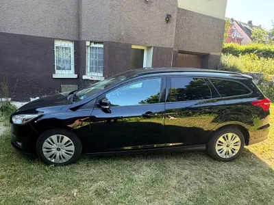 Gebraucht Ford Focus 120 PS (88 kW) 2017 Schwarz Limousine