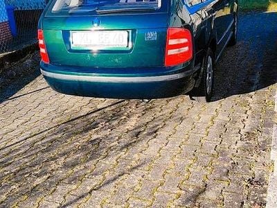 Usata Skoda Octavia 105 CV (77 kW) 2002 Verde Utilitaria