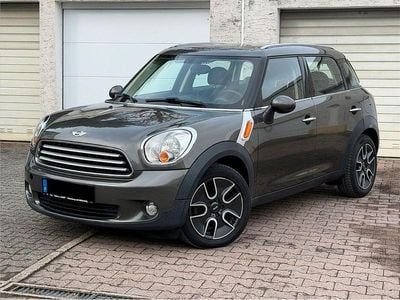 Braun Gebraucht 2011 Mini Cooper D Countryman SUV | 4.600 €