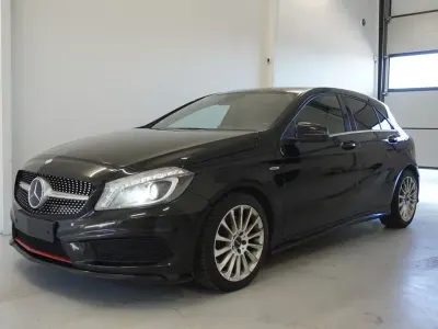 Używany Mercedes A250 AMG 211 KM (155 kW) 2013 Czarny Sedan/Limuzyna