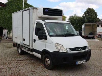Weiß Gebraucht 2010 Iveco Daily Van | 10.999 €