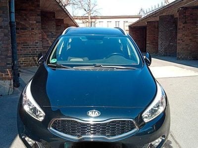 Gebraucht Kia Ceed Sportswagon Vision 128 PS (94 kW) 2013 Schwarz Kombi