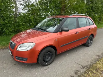 Gebraucht Skoda Fabia Ambiente 69 PS (50 kW) 2009 Orange Kombi
