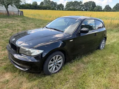 Gebraucht BMW 116 Performance 122 PS (89 kW) 2009 Schwarz Kleinwagen