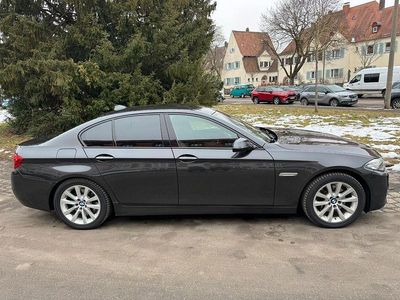 Gebraucht BMW 520 190 PS (139 kW) 2016 Schwarz Limousine