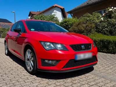 Gebraucht Seat Leon FR 180 PS (132 kW) 2013 Rot Limousine