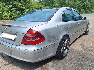Mercedes E350