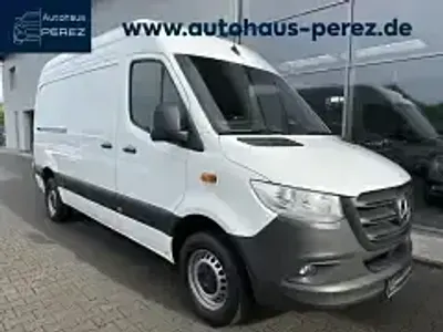 Gebraucht Mercedes Sprinter 170 PS (125 kW) 2024 Weiß Van