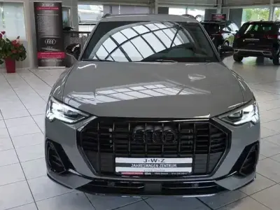 Gebraucht Audi Q3 S-Line 150 PS (110 kW) 2025 Grau SUV