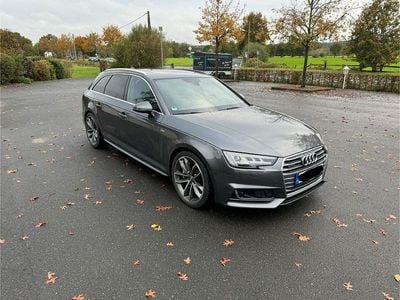 Grau Gebraucht 2016 Audi A4 Sport Kombi | 22.000 € (Etwas zu teuer)