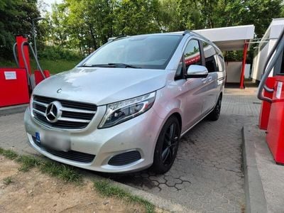 Mercedes V250