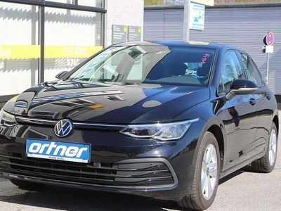 Gebraucht VW Golf VIII Life 110 PS (80 kW) 2022 Schwarz Limousine