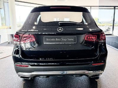 Second-hand Mercedes GLC300e 306 CP (225 kW) 2021