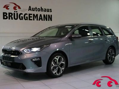 Silber Gebraucht 2020 Kia Ceed Spirit Kleinwagen | 23.990 € (Teuer)