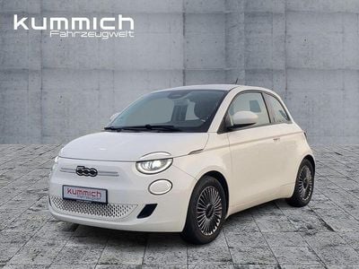 Weiß Gebraucht 2022 Fiat 500e Icon Kleinwagen | 18.200 €
