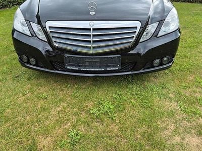 Mercedes E200