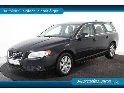 Gebraucht Volvo V70 Summum 163 PS (119 kW) 2010 Kombi