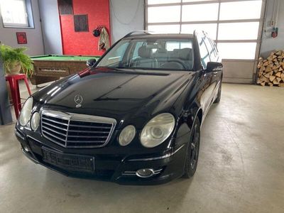 Mercedes E220