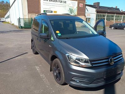 Usata VW Caddy Highline 150 CV (110 kW) 2018 Grigio Monovolume