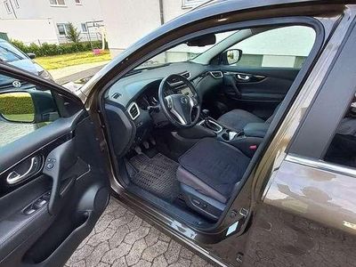 Gebraucht Nissan Qashqai Tekna 116 PS (85 kW) 2015 SUV