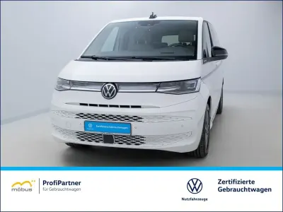 Gebraucht VW Multivan Style 150 PS (110 kW) 2023 Candyweiß Van / Kleinbus