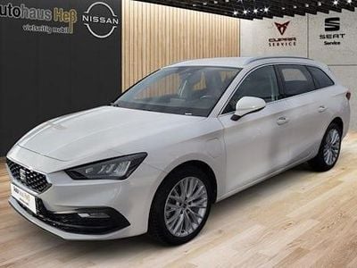 Weiß Gebraucht 2022 Seat Leon ST XCELLENCE Kombi | 19.890 € (Guter Preis)