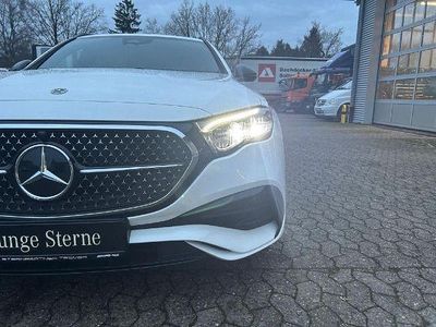 Weiß Gebraucht 2024 Mercedes E220 AMG Limousine | 50.500 € (Guter Preis)