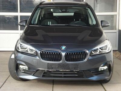Gebraucht BMW 218 Gran Tourer Sport Line 150 PS (110 kW) 2022 Grau Van / Kleinbus
