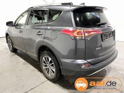Grau Gebraucht 2019 Toyota RAV4 Edition SUV | 23.450 € (Fairer Preis)