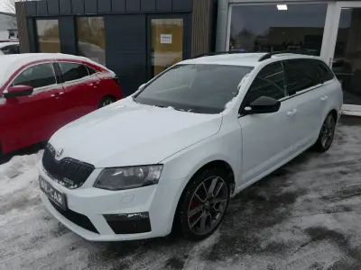 Gebraucht Skoda Octavia RS 220 PS (161 kW) 2016 Weiß Kombi