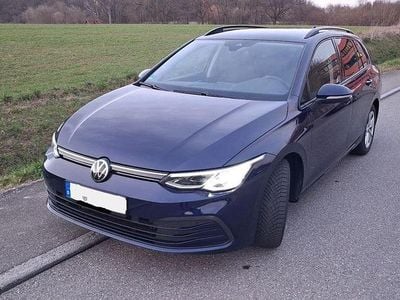 Gebraucht VW Golf VII Life 150 PS (110 kW) 2021 Blau Kleinwagen
