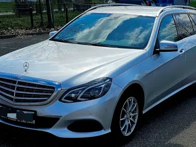 Gebraucht Mercedes E200 136 PS (100 kW) 2014 Silber Limousine