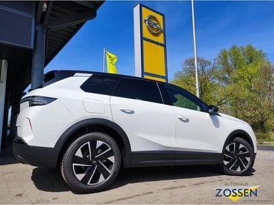 Nouă Opel Grandland X 145 CP (106 kW) 2026 Alb SUV
