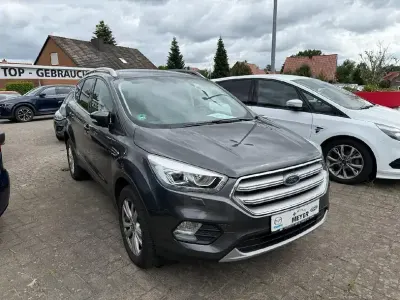 Gebraucht Ford Kuga Cool & Connect 150 PS (110 kW) 2017 Grau SUV