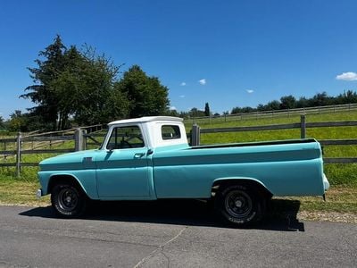 Begagnad Chevrolet C10 200 HK (147 kW) 1965 Andere farben Pickup