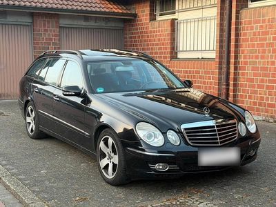 Gebraucht Mercedes E280 Avantgarde 190 PS (139 kW) 2006 Schwarz Kombi